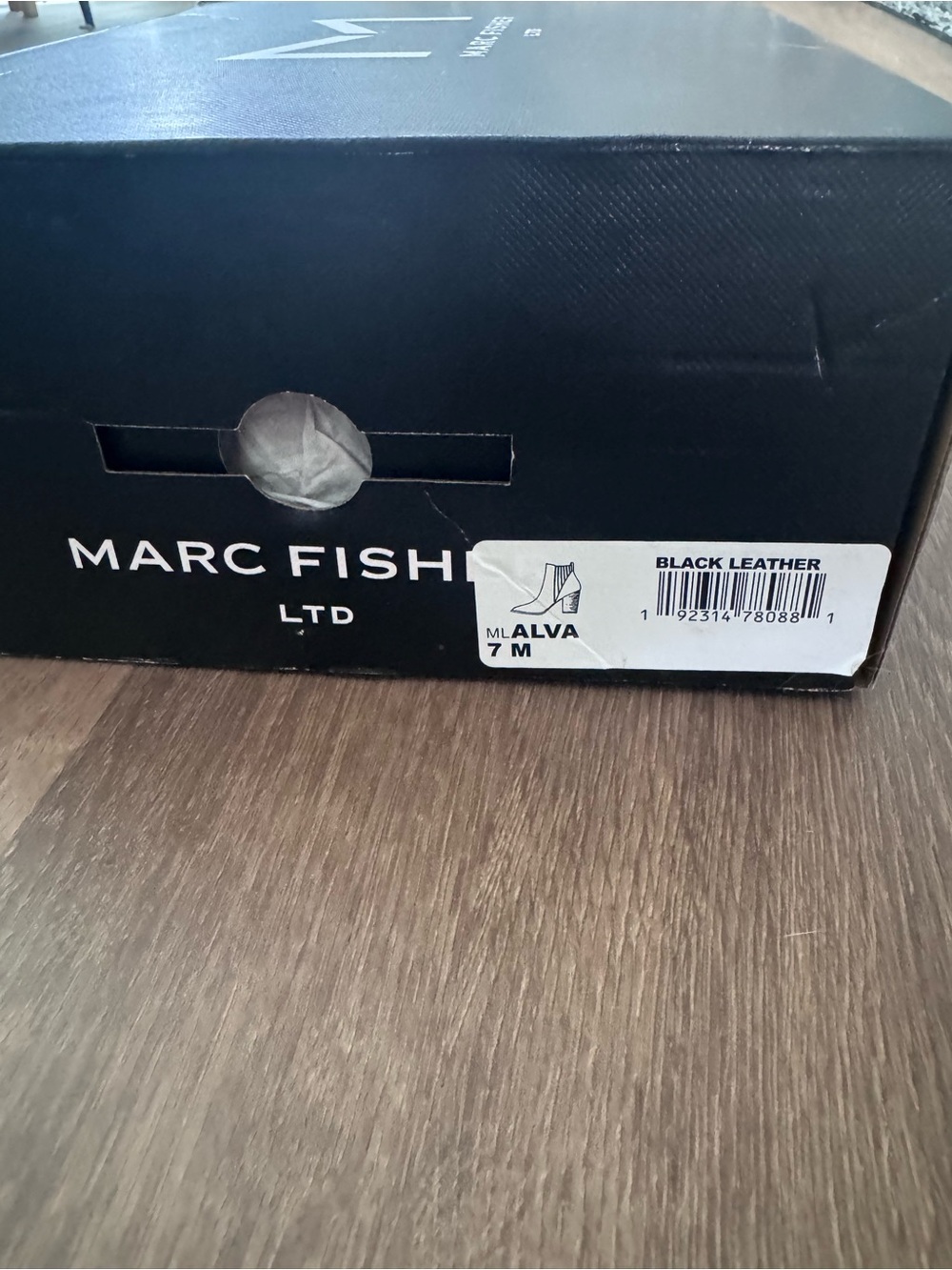 NWT Marc Fisher Alva Black Block Heel Ankle Booties - Picture 2 of 7